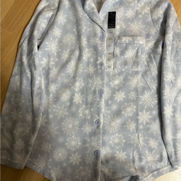 La Vie En Rose Pajama Top - Picture 3 of 4